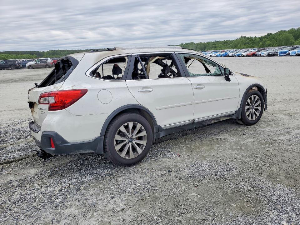 2019 Subaru Outback მანქანა იყიდება აუქციონზე, vin: 4S4BSATC0K3376709, აუქციონის ნომერი: 52019356
