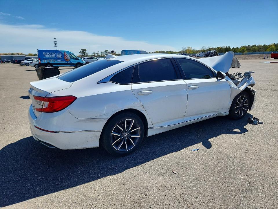Продажа на аукционе авто 2022 Honda Accord, vin: 1HGCV1F54NA011674, номер лота: 52326126