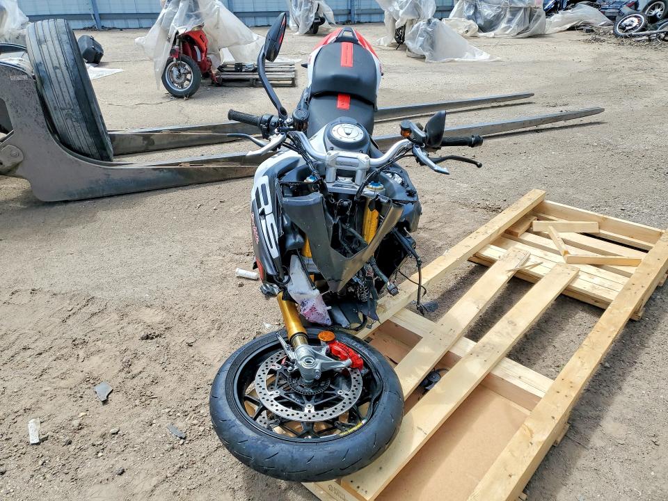 Aukcja sprzedaży 2026 Ducati Multistrada, vin: ZDMAAL5W2TB003057, numer aukcji: 53215136