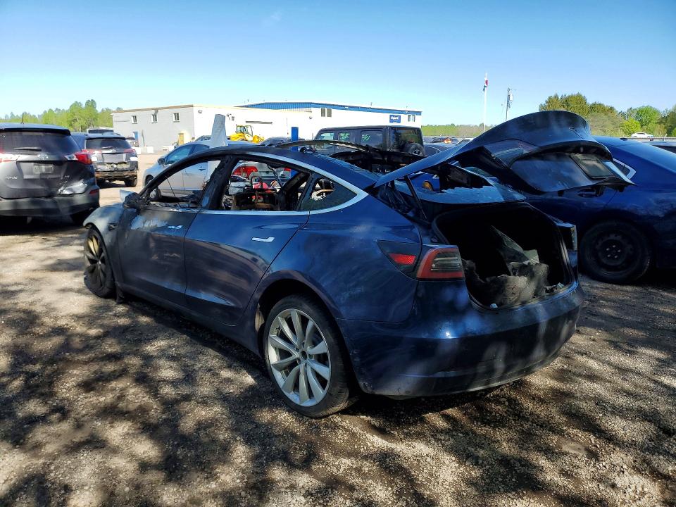 Продажа на аукционе авто 2020 Tesla Model 3, vin: 5YJ3E1EA7LF703946, номер лота: 54107836