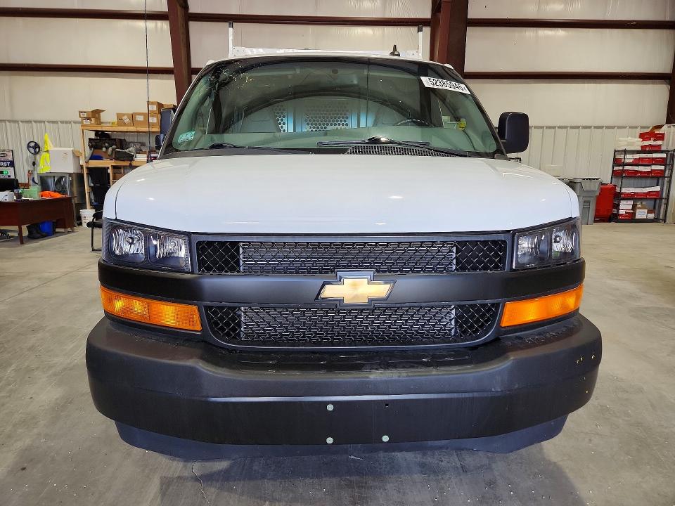 2020 Chevrolet Express G2500 მანქანა იყიდება აუქციონზე, vin: 1GCWGAFP8L1275212, აუქციონის ნომერი: 52385946