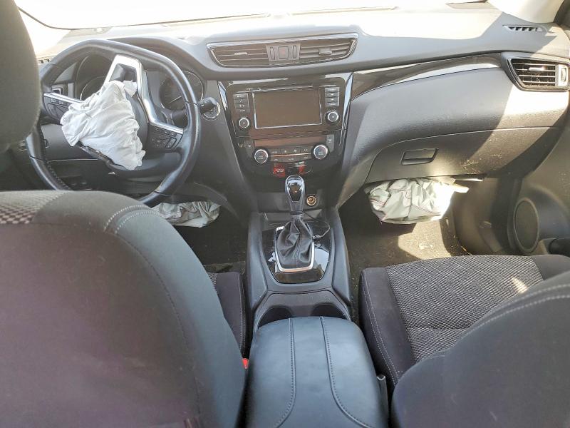 53388466 :رقم المزاد ، JN1BJ1CW5LW383661 vin ، 2020 Nissan Rogue Sport مزاد بيع