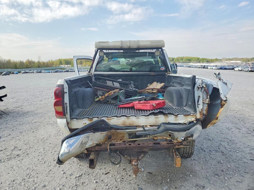 Продажа на аукционе авто 2004 Chevrolet Silverado, vin: 1GCHK29U84E131071, номер лота: 52584636