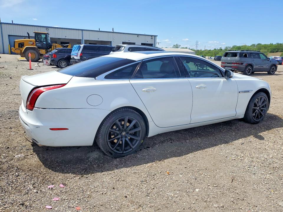 Aukcja sprzedaży 2011 Jaguar Xj, vin: SAJWA1CB1BLV14386, numer aukcji: 54412636