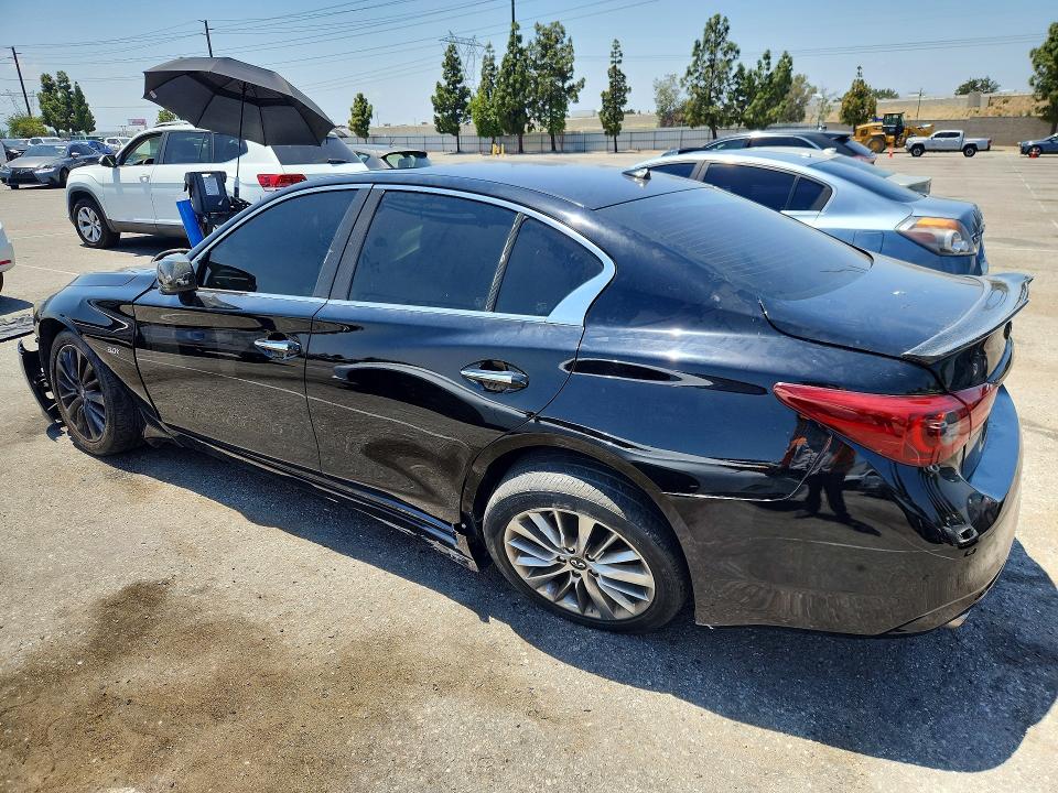 53044346 :رقم المزاد ، JN1EV7AP3JM360873 vin ، 2018 Infiniti Q50 مزاد بيع