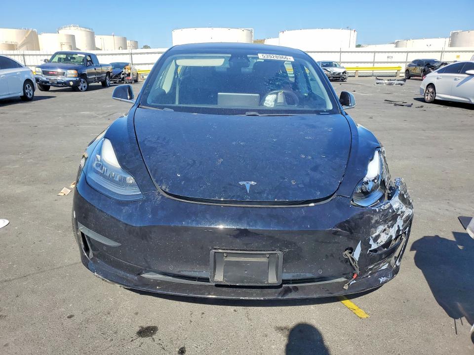 Продажа на аукционе авто 2018 Tesla Model 3, vin: 5YJ3E1EA9JF009305, номер лота: 53928966