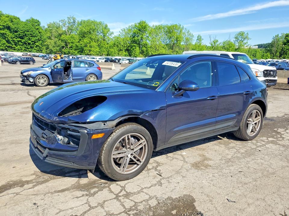 Продаж на аукціоні авто 2022 Porsche Macan, vin: WP1AA2A53NLB01545, номер лоту: 54706436