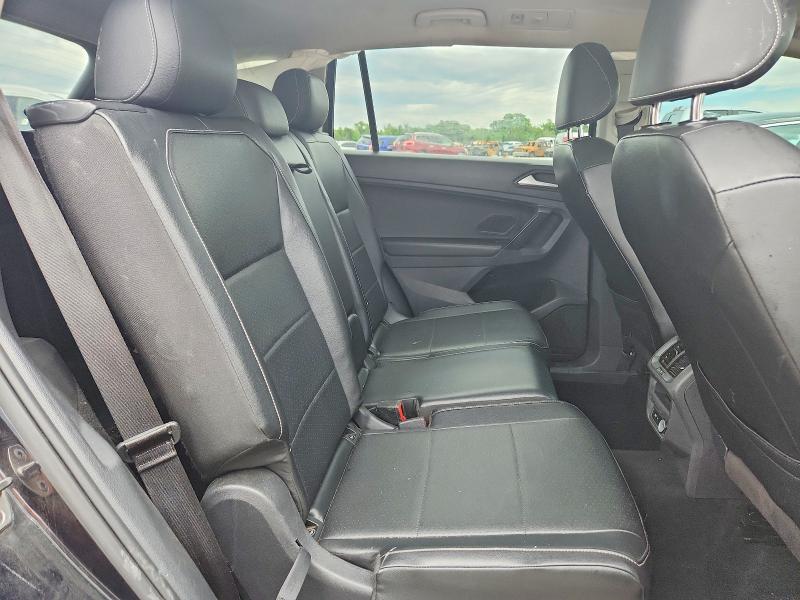 Продажа на аукционе авто 2021 Volkswagen Tiguan, vin: 3VV3B7AX3MM105955, номер лота: 54091846