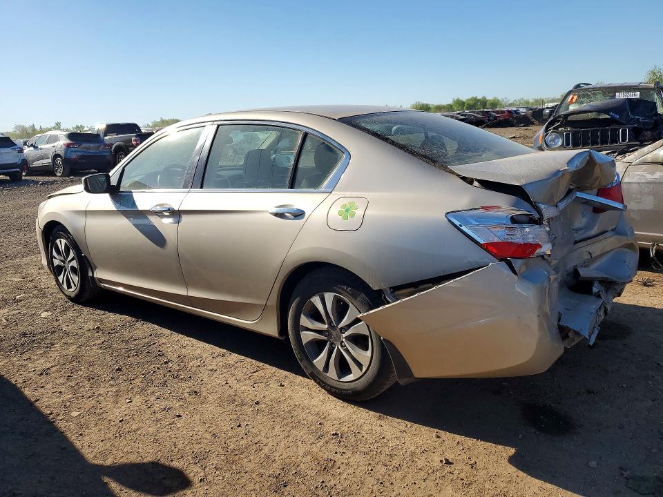53570226 :رقم المزاد ، 1HGCR2F37FA205027 vin ، 2015 Honda Accord مزاد بيع