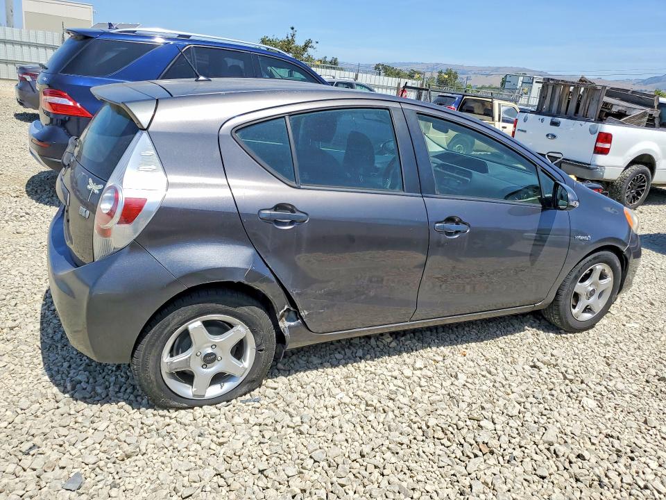 Продаж на аукціоні авто 2014 Toyota Prius C, vin: JTDKDTB38E1564227, номер лоту: 53263136