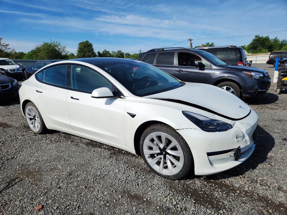 Продажа на аукционе авто 2022 Tesla Model 3, vin: 5YJ3E1EB9NF275423, номер лота: 53517456