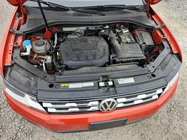 54367236 :رقم المزاد ، 3VV2B7AX9JM190176 vin ، 2018 Volkswagen Tiguan مزاد بيع