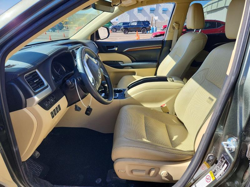 Продаж на аукціоні авто 2018 Toyota Highlander, vin: 5TDDZRFH8JS877553, номер лоту: 55339606