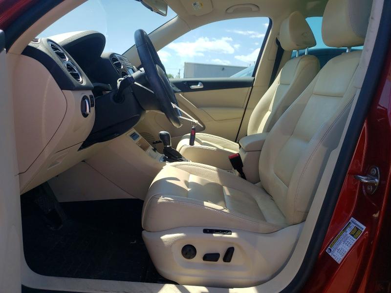Aukcja sprzedaży 2016 Volkswagen Tiguan, vin: WVGBV7AX5GW017541, numer aukcji: 52402366