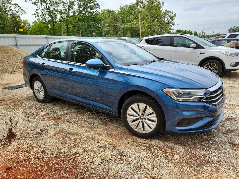 Продаж на аукціоні авто 2019 Volkswagen Jetta, vin: 3VWCB7BUXKM202017, номер лоту: 52484866