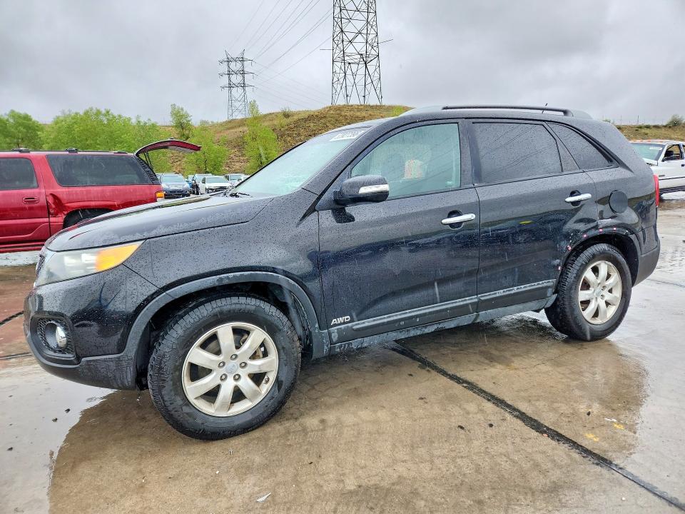 53927396 :رقم المزاد ، 5XYKTDA22DG398092 vin ، 2013 Kia Sorento مزاد بيع