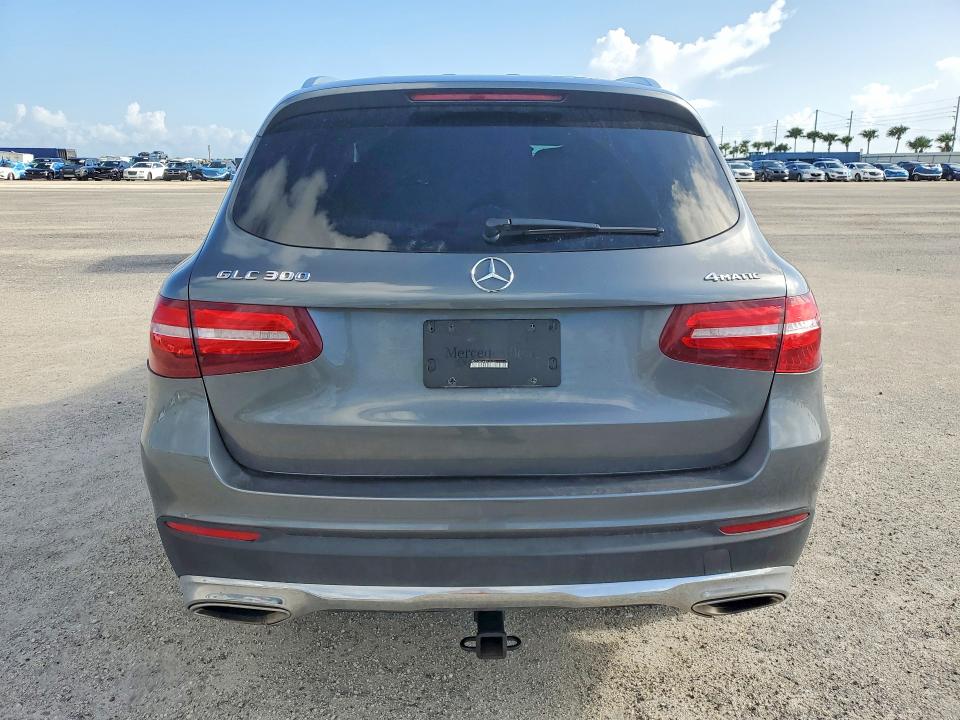 2017 Mercedes-benz Glc მანქანა იყიდება აუქციონზე, vin: WDC0G4KB4HF121800, აუქციონის ნომერი: 53912786