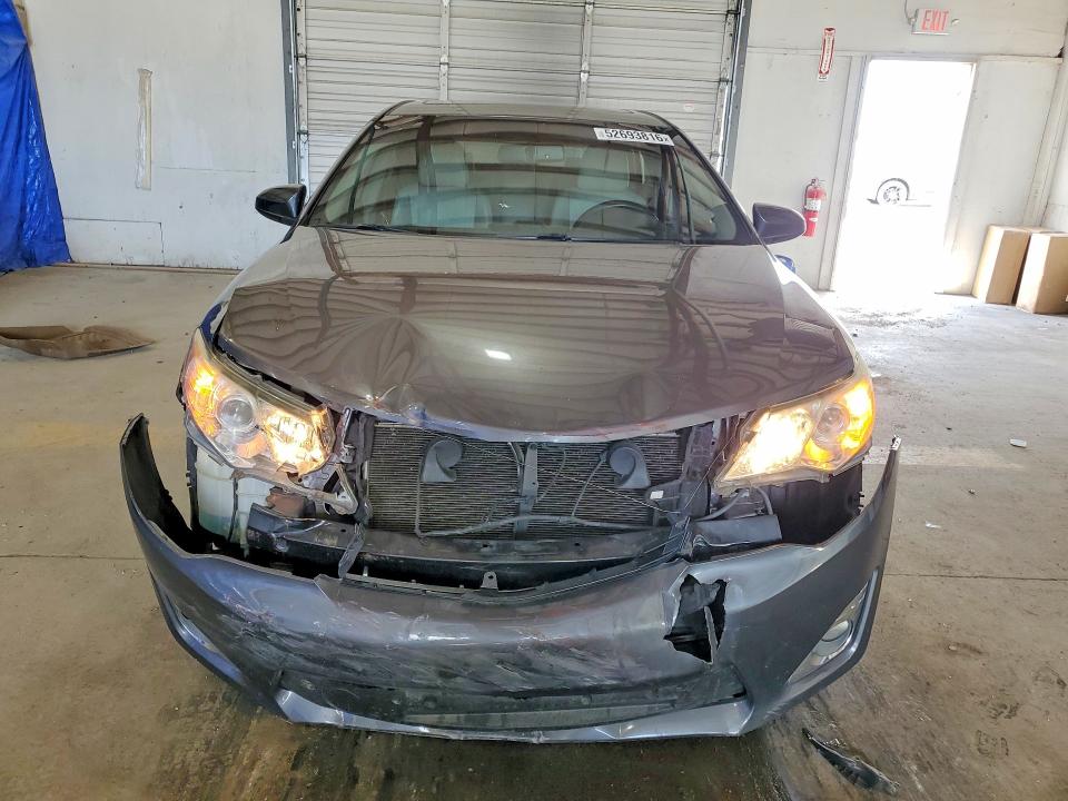 2014 Toyota Camry მანქანა იყიდება აუქციონზე, vin: 4T4BF1FK5ER348187, აუქციონის ნომერი: 52693816