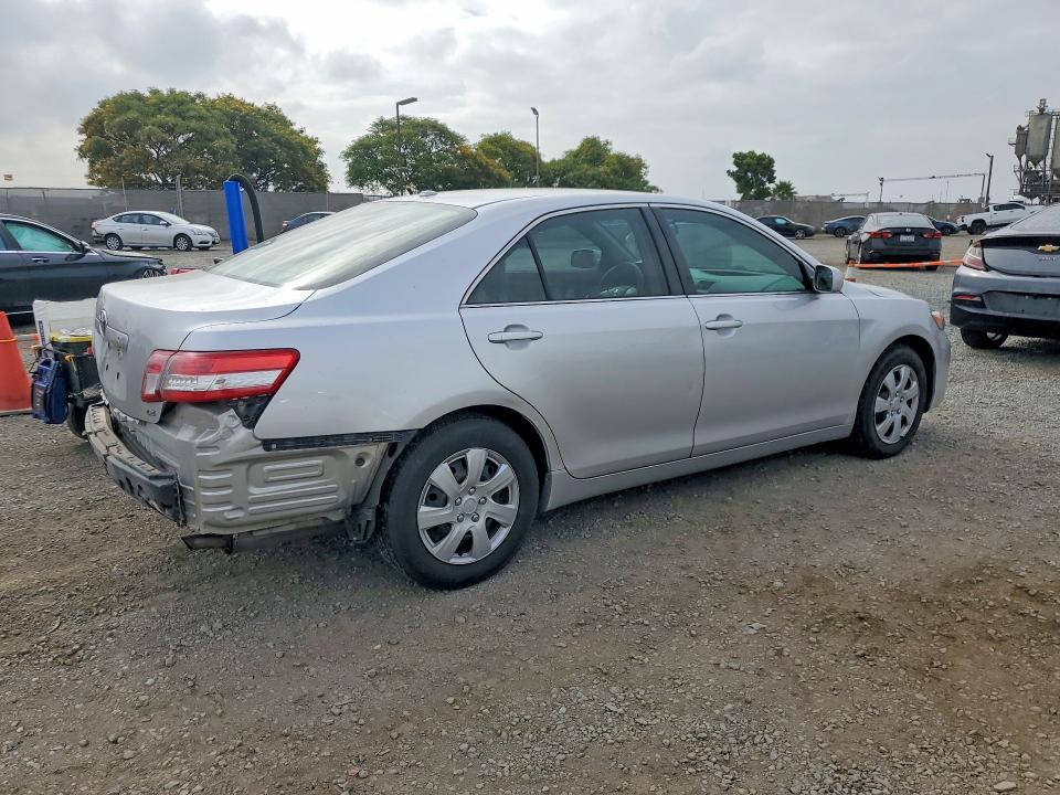 53812986 :رقم المزاد ، 4T1BF3EK0AU067674 vin ، 2010 Toyota Camry مزاد بيع
