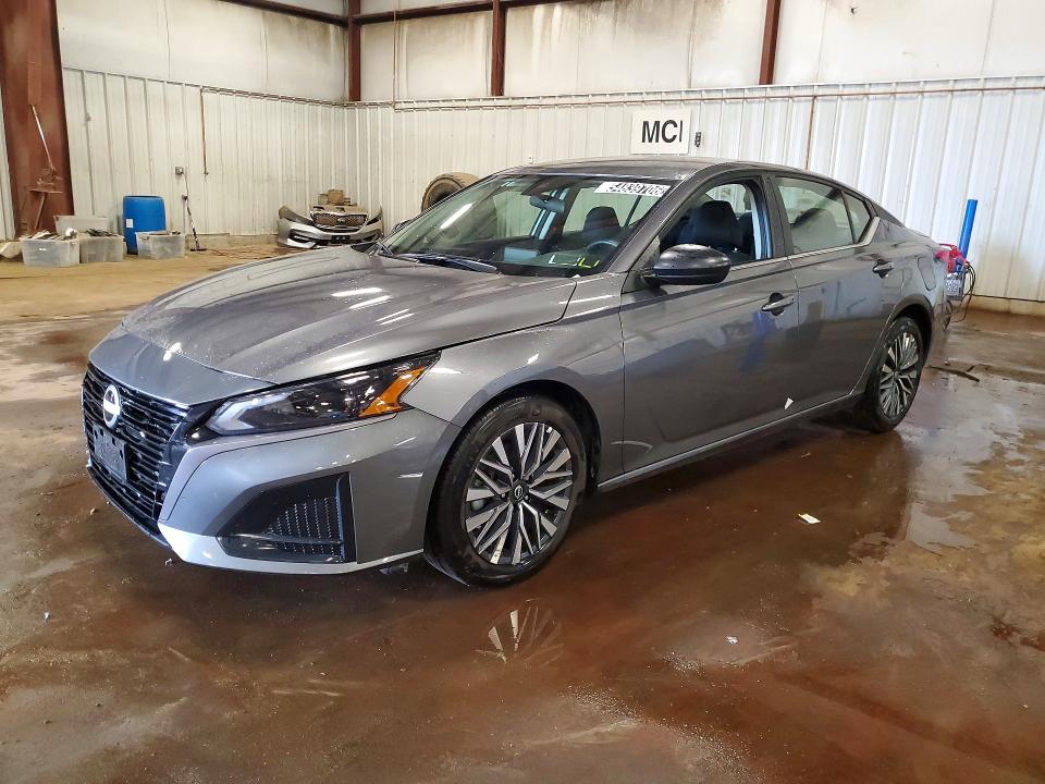 Auction sale of the 2026 Nissan Altima, vin: 1N4BL4DV3TN306152, lot number: 54839706