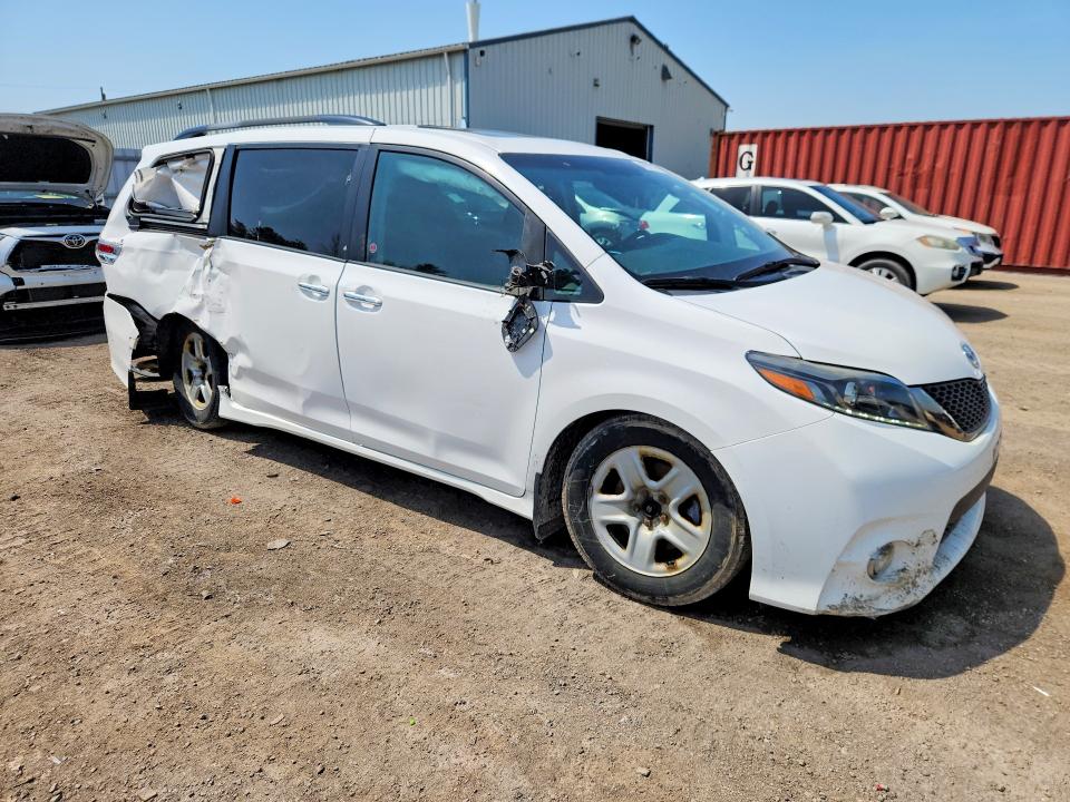49602576 :رقم المزاد ، 5TDXK3DC1GS749380 vin ، 2016 Toyota Sienna مزاد بيع