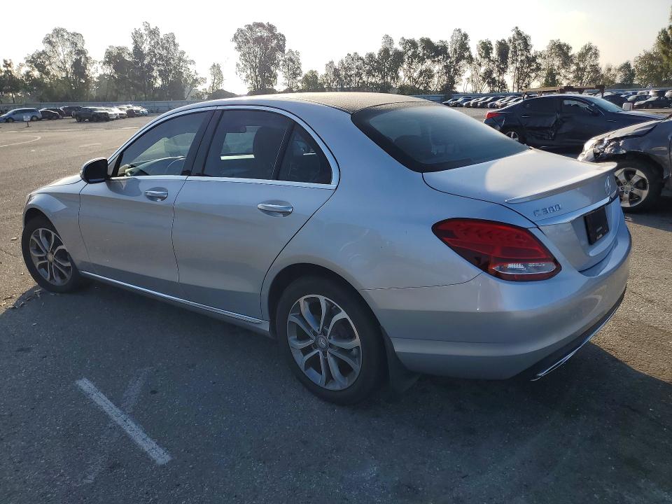 53112336 :رقم المزاد ، 55SWF4KB4GU146748 vin ، 2016 Mercedes-benz C مزاد بيع