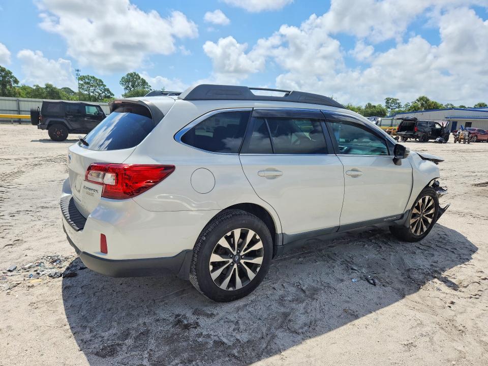 54111896 :رقم المزاد ، 4S4BSANC5F3237940 vin ، 2015 Subaru Outback مزاد بيع