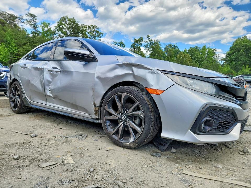 Продажа на аукционе авто 2018 Honda Civic, vin: SHHFK7H49JU426128, номер лота: 55247456