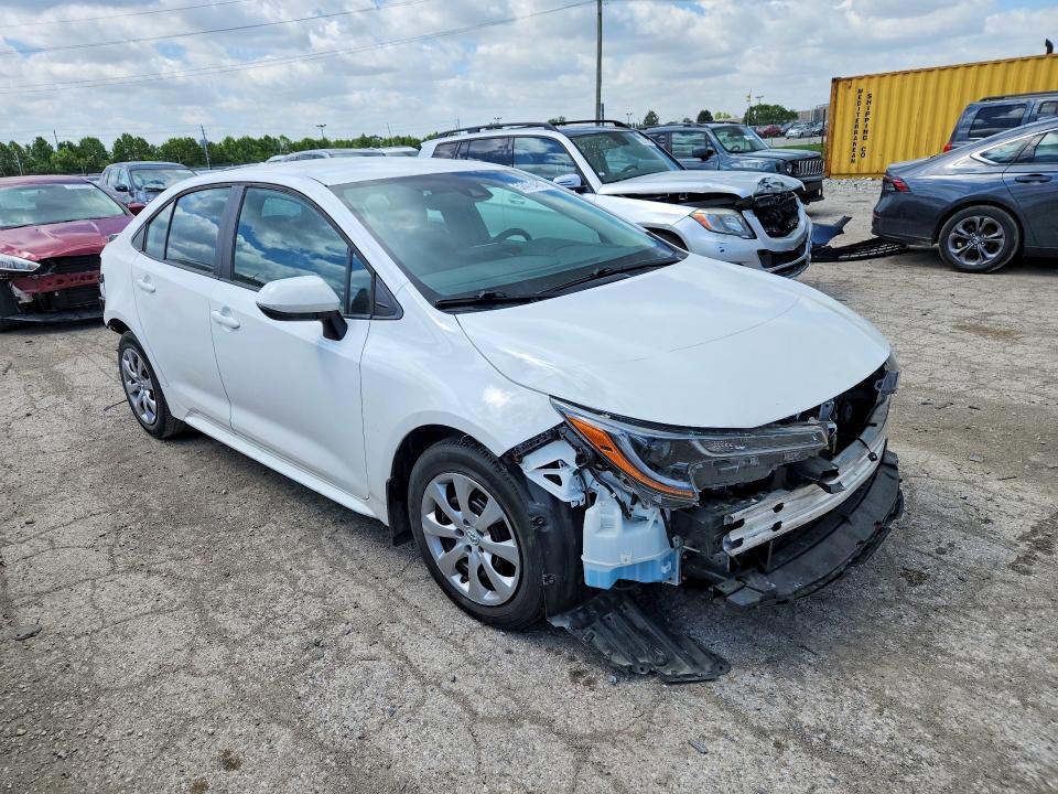 52476486 :رقم المزاد ، 5YFEPMAE6NP349681 vin ، 2022 Toyota Corolla مزاد بيع