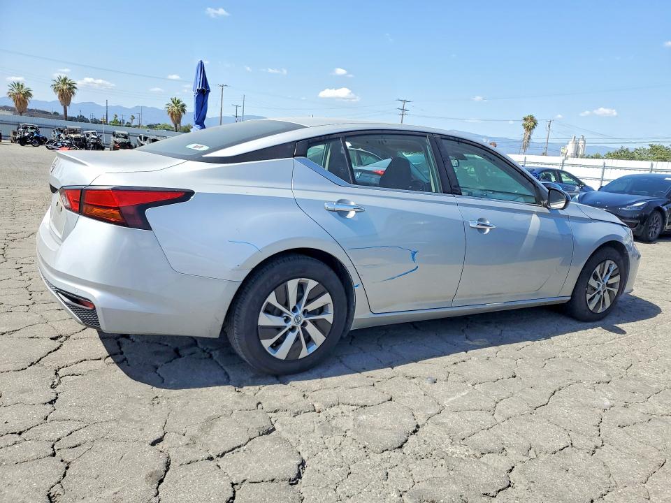 55084096 :رقم المزاد ، 1N4BL4BV2PN341810 vin ، 2023 Nissan Altima مزاد بيع