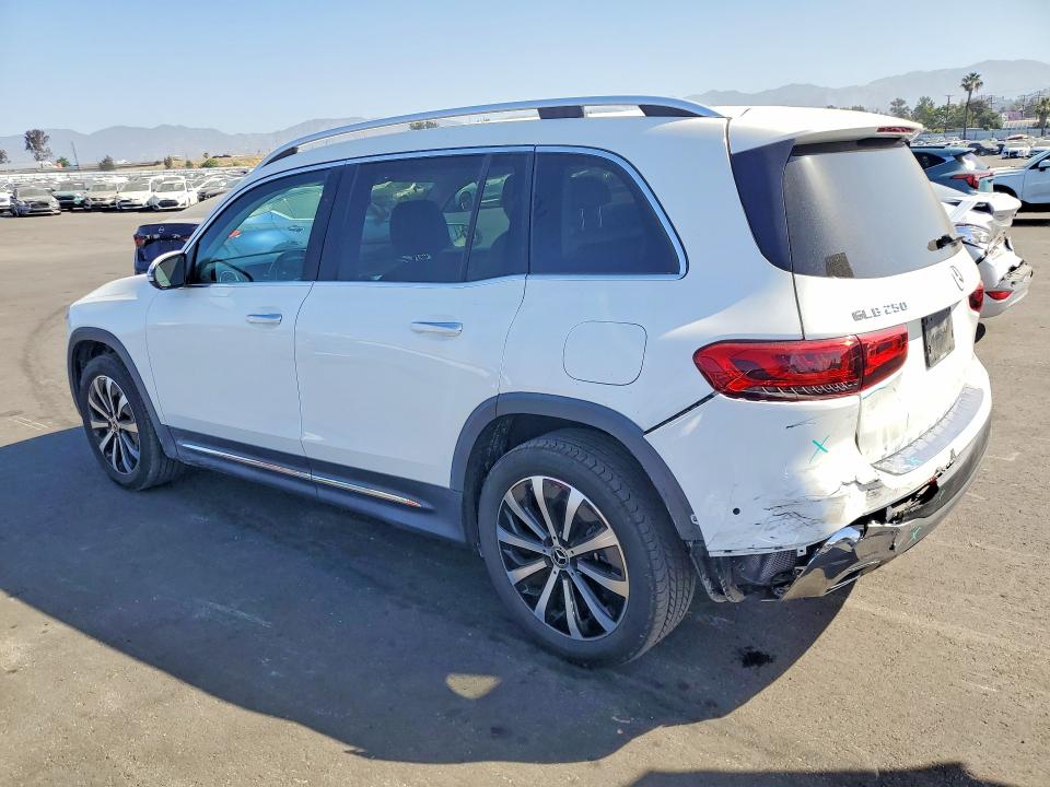 54168186 :رقم المزاد ، W1N4M4GB1MW089660 vin ، 2021 Mercedes-benz Glb مزاد بيع