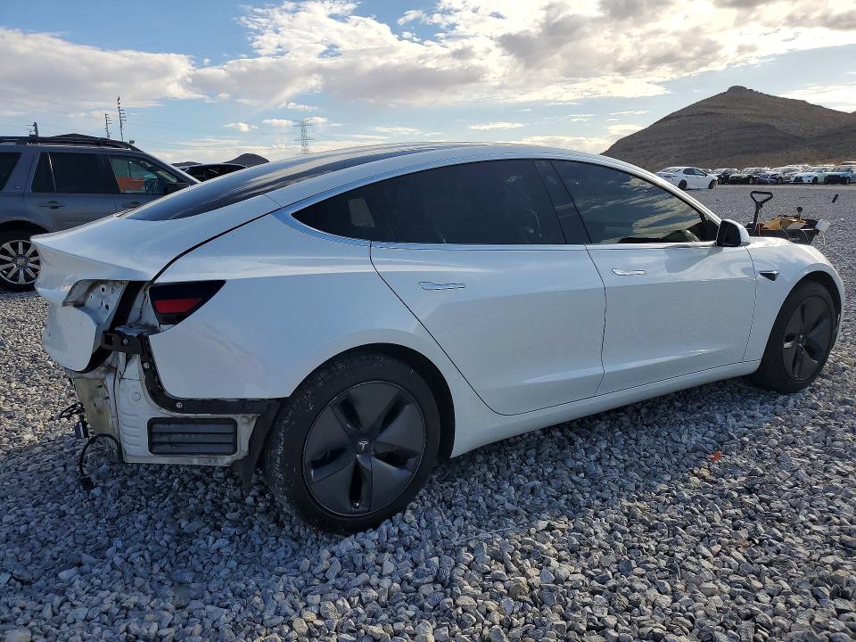 Продаж на аукціоні авто 2018 Tesla Model 3, vin: 5YJ3E1EA4JF057424, номер лоту: 51896676