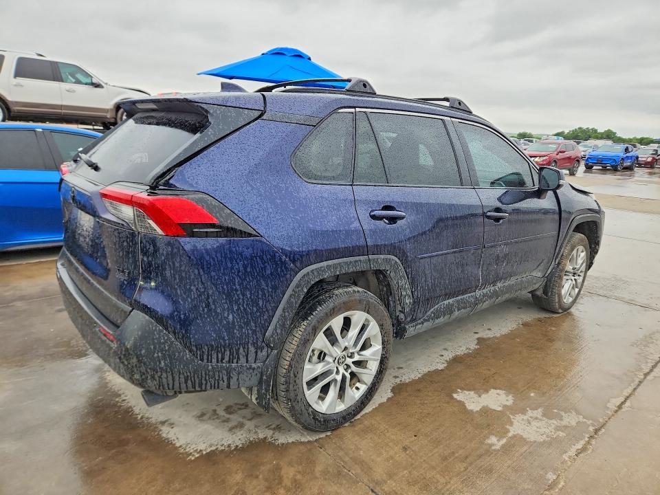 2025 Toyota Rav4 მანქანა იყიდება აუქციონზე, vin: 2T3C1RFV5SW380338, აუქციონის ნომერი: 52470586