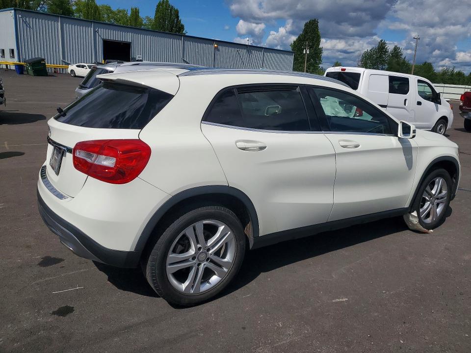 54875506 :رقم المزاد ، WDCTG4EBXGJ230105 vin ، 2016 Mercedes-benz Gla مزاد بيع