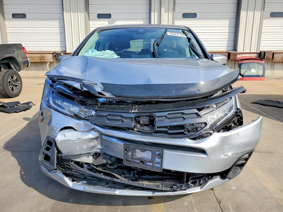 55221266 :رقم المزاد ، 5FNRL6H69TB006315 vin ، 2026 Honda Odyssey مزاد بيع