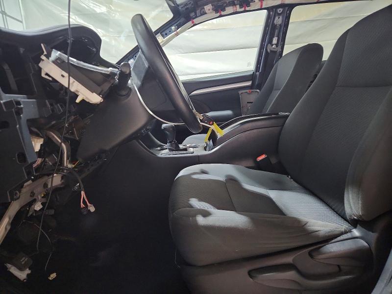 52164426 :رقم المزاد ، 5TDBZRFH6JS887215 vin ، 2018 Toyota Highlander مزاد بيع