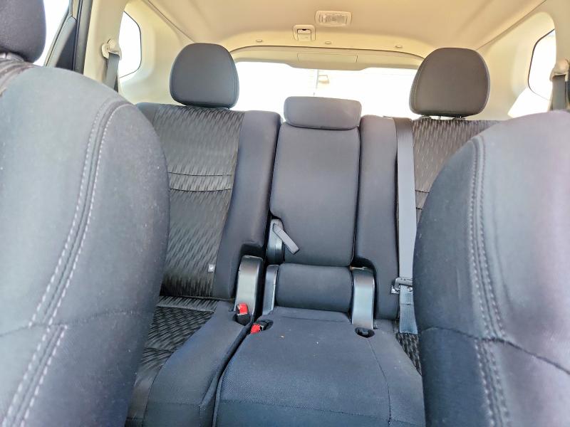 52515666 :رقم المزاد ، 5N1AT2MT0JC815550 vin ، 2018 Nissan Rogue مزاد بيع