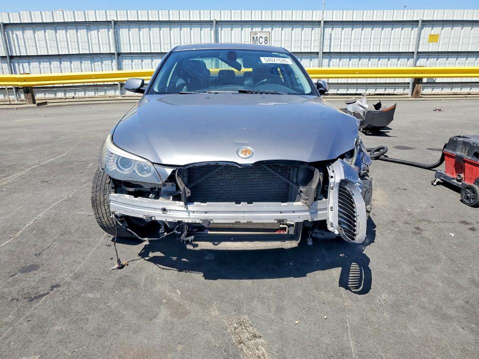 54021526 :رقم المزاد ، WBANU5C56AC125130 vin ، 2010 Bmw 528 مزاد بيع