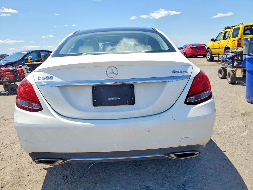 55527246 :رقم المزاد ، 55SWF4KB0HU205120 vin ، 2017 Mercedes-benz C مزاد بيع
