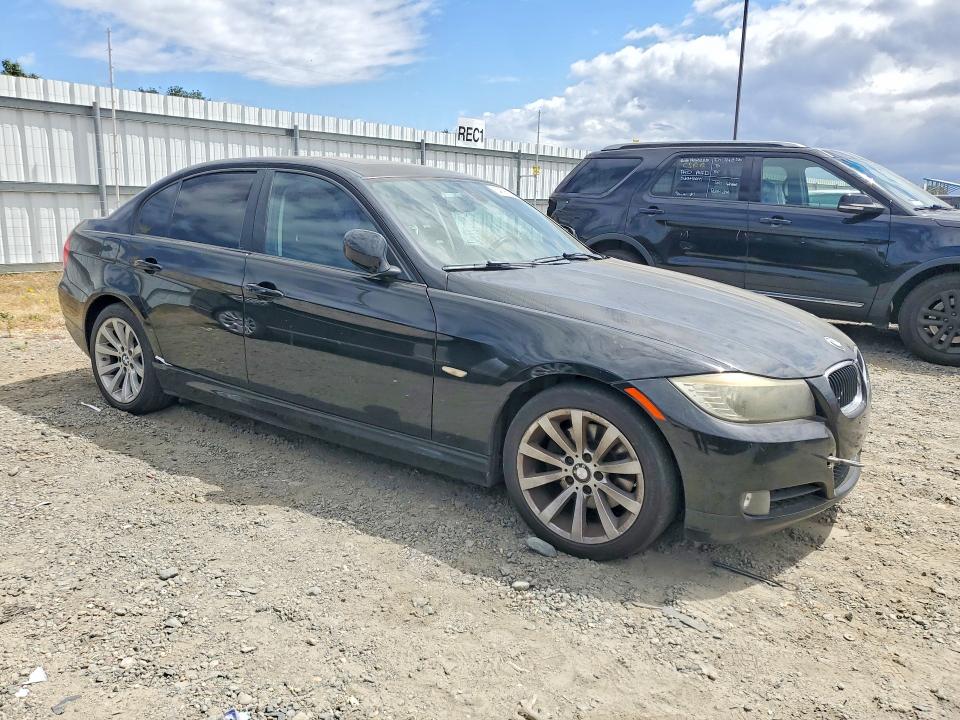 54896626 :رقم المزاد ، WBAPH5C53BA444284 vin ، 2011 Bmw 328 مزاد بيع