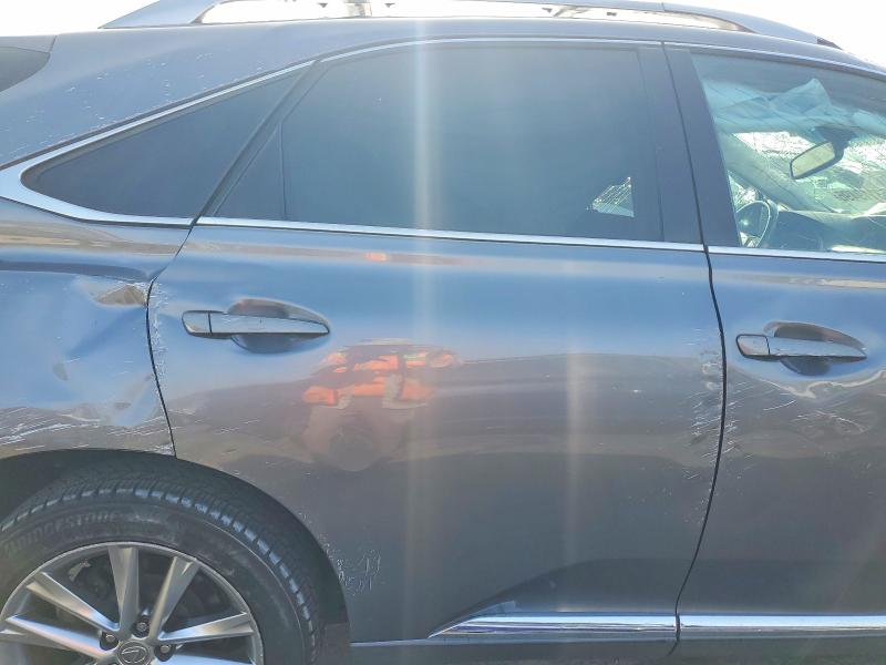 53119496 :رقم المزاد ، 2T2ZK1BA6FC181368 vin ، 2015 Lexus Rx مزاد بيع