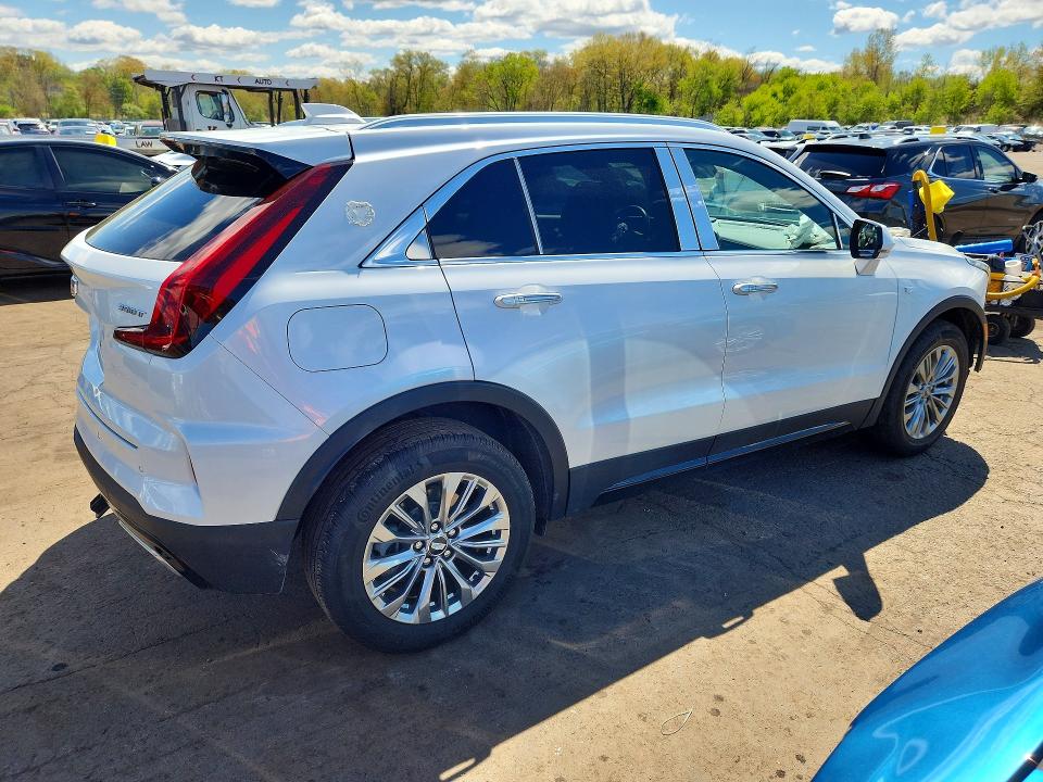 51847716 :رقم المزاد ، 1GYFZDR46RF238520 vin ، 2024 Cadillac Xt4 مزاد بيع