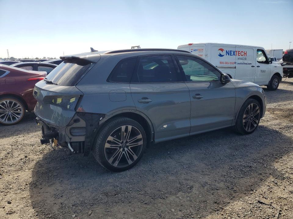 2020 Audi Sq5 მანქანა იყიდება აუქციონზე, vin: WA1B4AFY0L2046415, აუქციონის ნომერი: 52740276