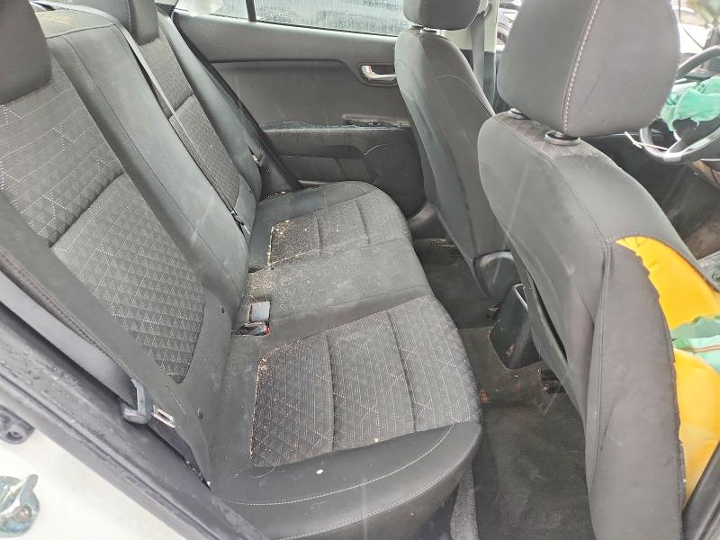 2022 Kia Rio მანქანა იყიდება აუქციონზე, vin: 3KPA24AD1NE464050, აუქციონის ნომერი: 54270156