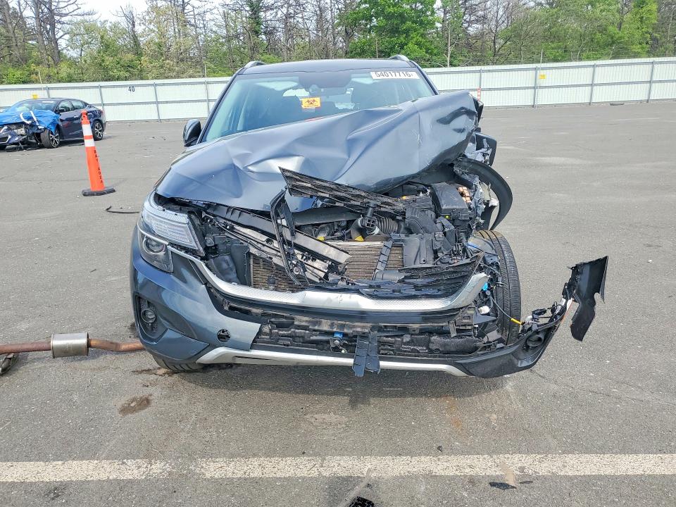 54017716 :رقم المزاد ، KNDEUCAA7P7460003 vin ، 2023 Kia Seltos مزاد بيع