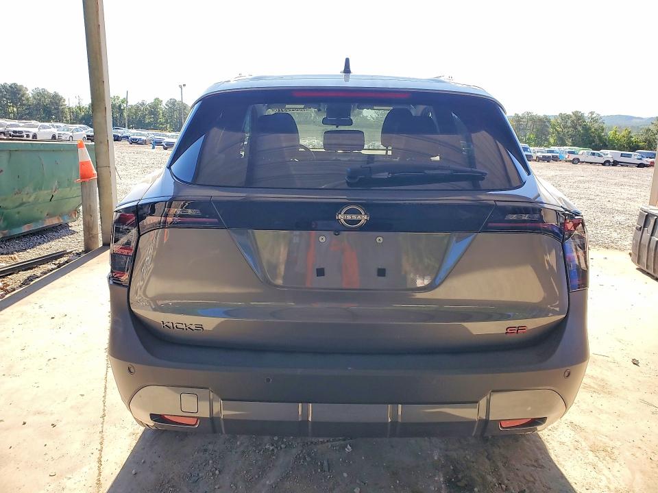 53646976 :رقم المزاد ، 3N8AP6DA6TL379037 vin ، 2026 Nissan Kicks مزاد بيع