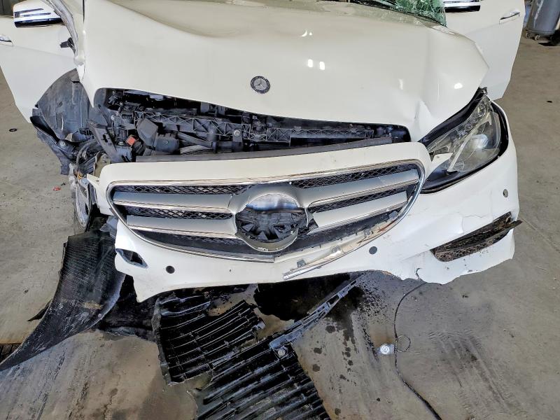 Продаж на аукціоні авто 2016 Mercedes-benz E, vin: WDDHF8JB4GB272023, номер лоту: 52872696