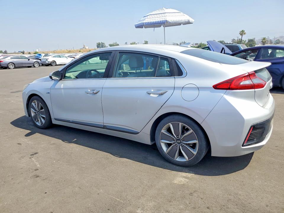 51917476 :رقم المزاد ، KMHC05LC7JU063540 vin ، 2018 Hyundai Ioniq مزاد بيع