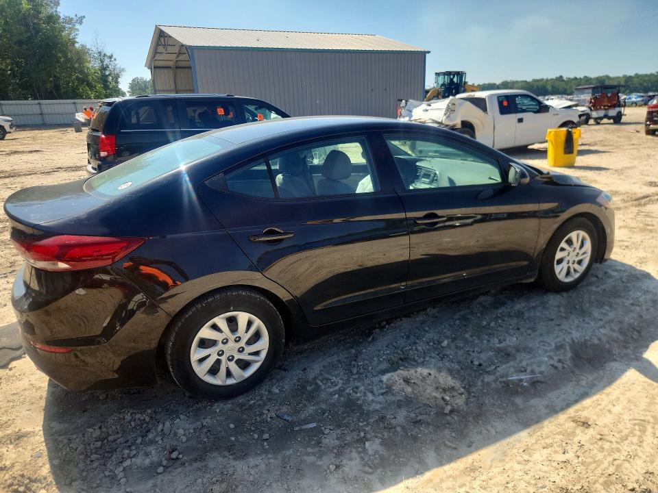 53570386 :رقم المزاد ، 5NPD74LF9JH290750 vin ، 2018 Hyundai Elantra مزاد بيع