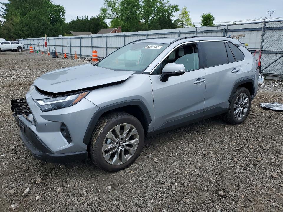 Auction sale of the 2025 Toyota Rav4, vin: 2T3A1RFV9SW557433, lot number: 52641306